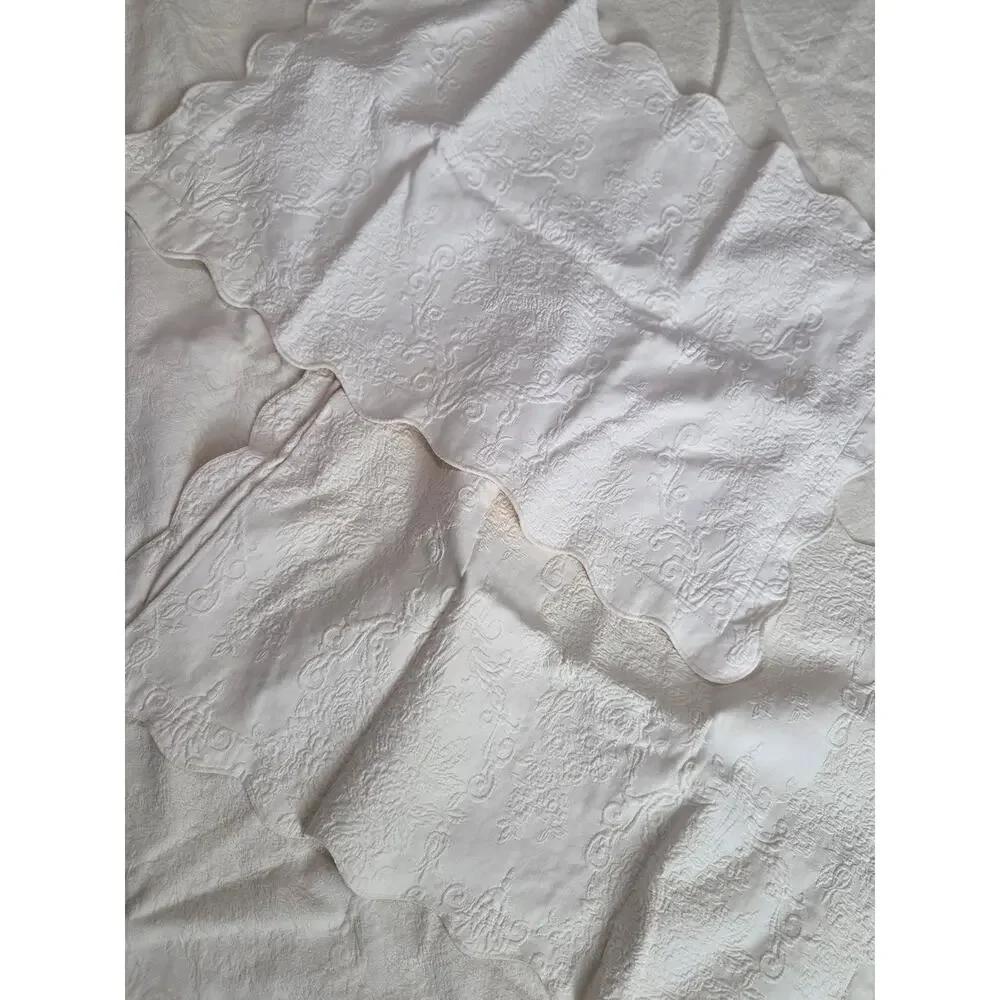 3 Piece Set Queen White Embroidered Sham Quilt Ruffled Scalloped Chenille